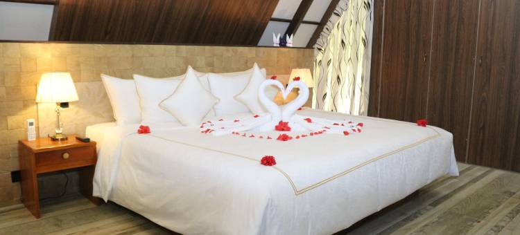 利亚水滨别墅酒店(Liyya Water Villas)图片