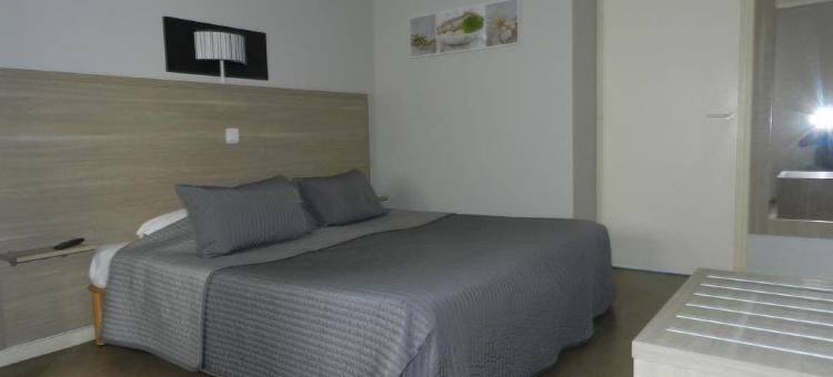 克里泽酒店(Hôtel le Cerizay)图片