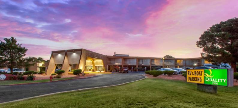 Scenic View Inn - Lake Powell - Page AZ图片