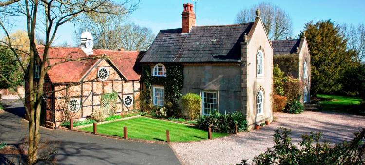 雷迪奇旧牧师住宅(Old Rectory House, Redditch)图片