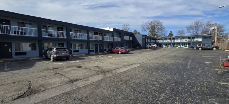 里奇蒙套房酒店(Richmond Inn and Suites)图片