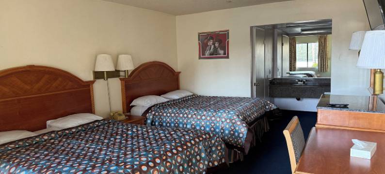 节日酒店- 贝尔花园/ 洛杉矶(Fiesta Inn Los Angeles - Bell Gardens)图片