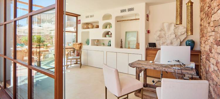 由通用海滩酒店管理的马尔套房福门特拉(Mar Suites Formentera by Universal Beach Hotels)图片