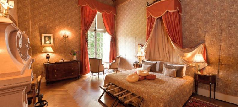 鲁尼跳马城堡酒店(Château de Vault de Lugny)图片