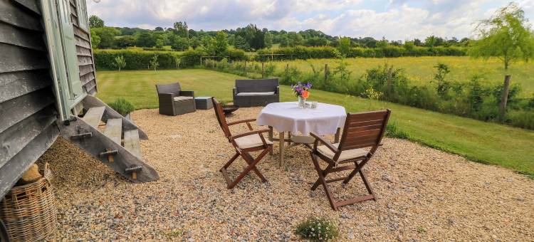 鹅鸣小屋(Goose Whistle Hut)图片