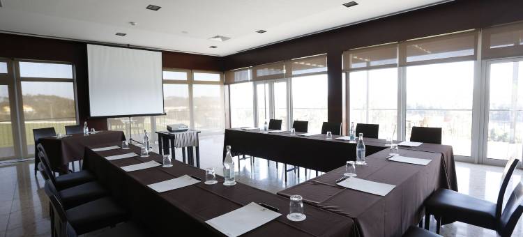 蒙特贝罗阿归拉湖度假温泉酒店(Montebelo Aguieira Lake Resort & Spa)图片