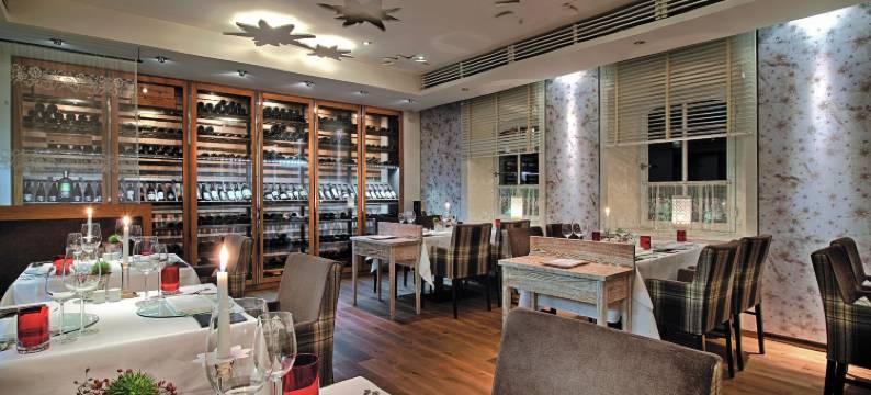 洛恩&斯塔劳斯爱普林生活酒店(Alpin Lifestyle Hotel Löwen & Strauss)图片