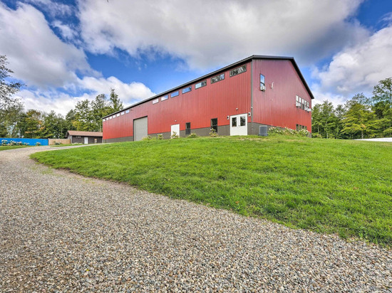 宠物友好的Cassoplis小屋，紧邻公园