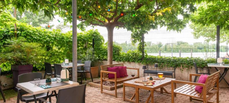 基里亚德酒店-里昂舒特吉沃尔(Kyriad Lyon Sud - Givors)图片