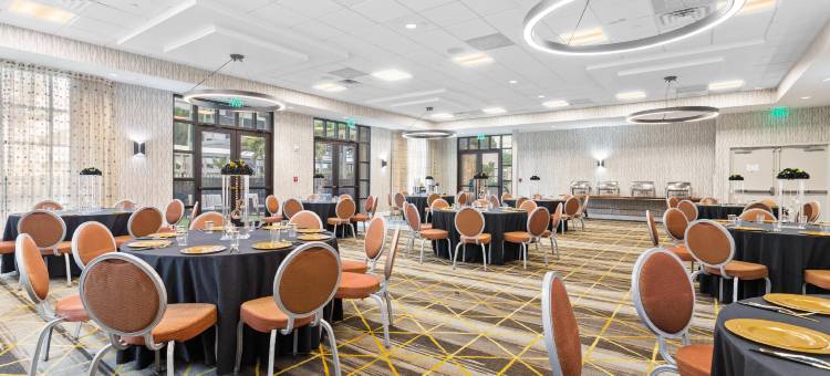 坦帕西岸-机场区假日酒店(Holiday Inn TAMPA WESTSHORE - AIRPORT AREA by IHG)图片