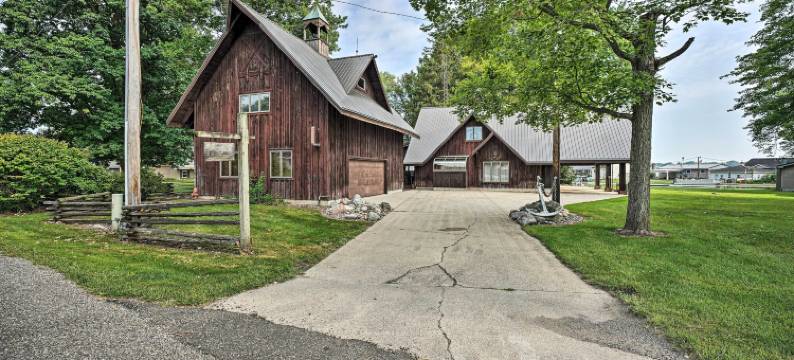 拥有湖泊通道和院子的华丽不来梅家庭(Gorgeous Bremen Home with Lake Access and Yard!)图片