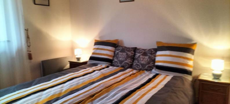 Apartment in Darney with Meadow Views图片