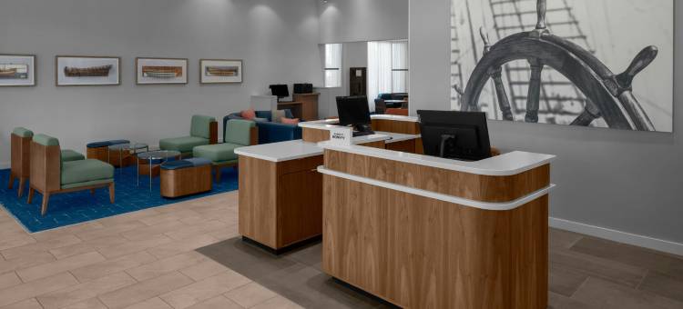 劳德代尔堡东/海滨劳德代尔万怡酒店(Courtyard Fort Lauderdale East/Lauderdale-by-The-Sea)图片