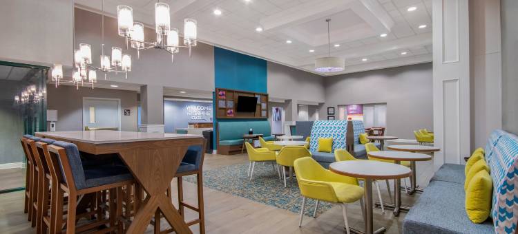 东奥罗拉欢朋酒店(Hampton Inn East Aurora)图片