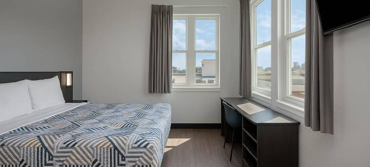 圣迭戈市中心6号汽车旅馆(Motel 6 San Diego, CA - Downtown)图片