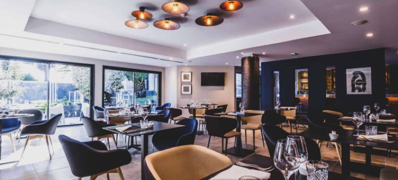 波城体育馆美居酒店(Hôtel Mercure Pau Palais des Sports)图片