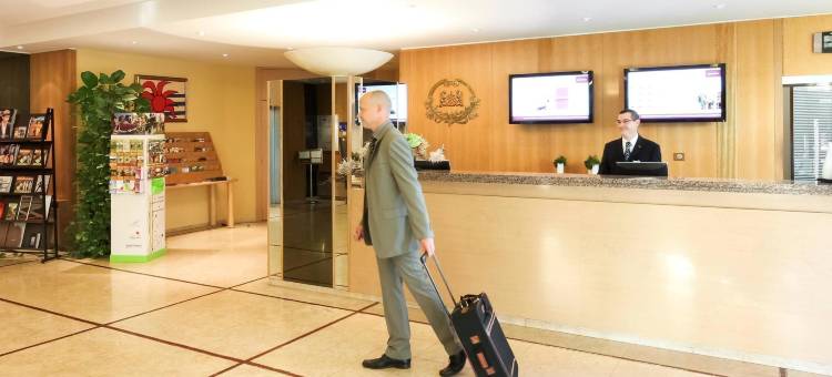 尼奥尔普瓦特万沼泽美居酒店(Hôtel Mercure Niort Marais Poitevin)图片