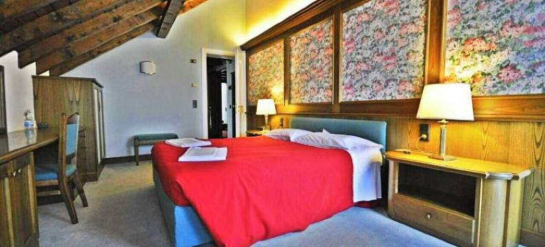 拉莱普雷比安卡(Hotel la Lepre Bianca)图片