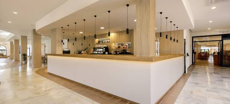 索尔桑克蒂佩特里公寓式酒店(Sol Sancti Petri Aparthotel)图片