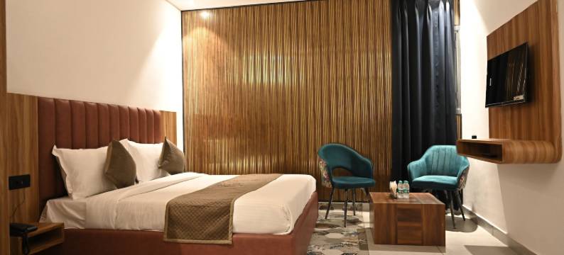 特洛伊度假村和健康中心(Super Townhouse Oak Chandigarh Ambala Expressway Gazipur Formerly Troy Resorts and Wellness)图片