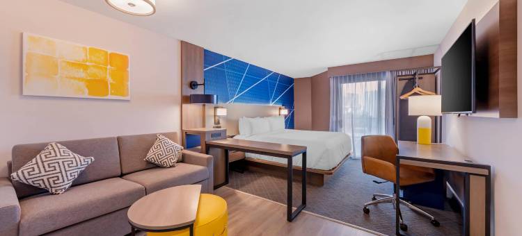 舒适套房酒店尔湾光谱(Comfort Inn & Suites Irvine Spectrum)图片