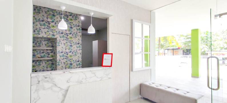 红门酒店-近萨特里亚体育馆区(RedDoorz Syariah Near Gor Satria Area)图片