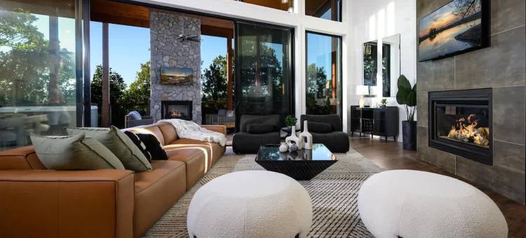 坐下来家庭度假屋 扑克 飞镖 台球(Sit n Go Family Retreat Poker Darts Billiards)图片