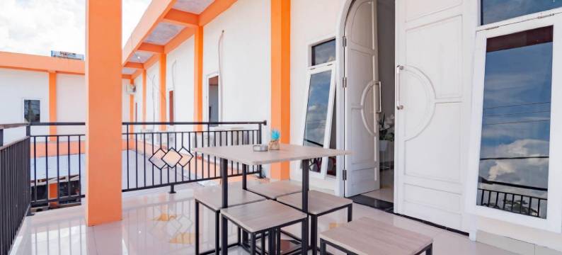 红门优选酒店-帕朗卡拉亚大环岛-由红门酒店管理(Urbanview Hotel Bundaran Besar Palangkaraya by RedDoorz)图片