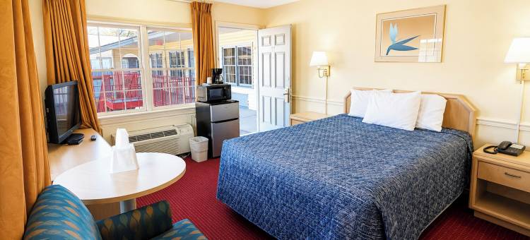威廉斯堡约翰·史密斯船长汽车旅馆(Captain John Smith Inn Williamsburg)图片