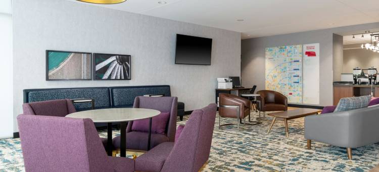 罗福TownePlace Suites酒店(TownePlace Suites Norfolk)图片