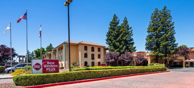 遗产贝斯特韦斯特优质酒店(Best Western Plus Heritage Inn)图片