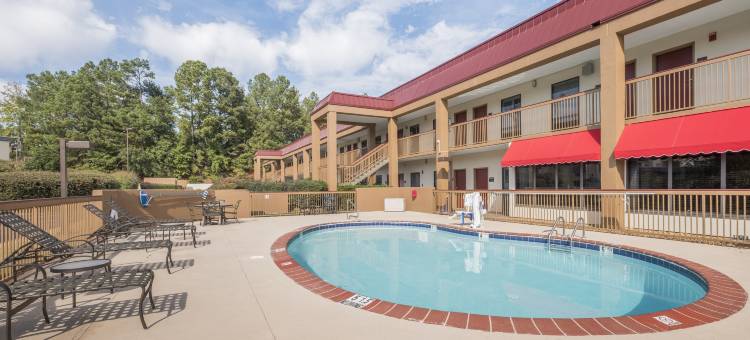 红顶酒店-图珀洛(Red Roof Inn Tupelo)图片