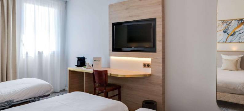 奥尔良圣让德布赖埃布里特酒店 - 安塔尔(Brit Hotel Orléans St Jean de Braye - l'Antarès)图片