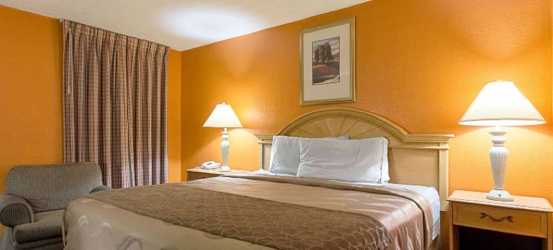 高速旅馆(Highway Inn)图片