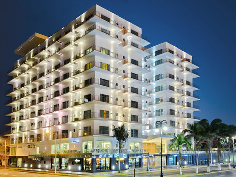 韦拉克鲁斯安坡里奥酒店