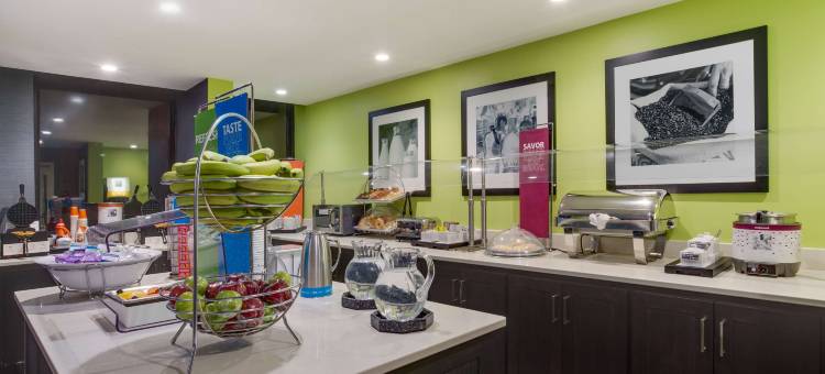 希尔顿欢朋酒店-诺克罗斯(Hampton Inn Norcross)图片