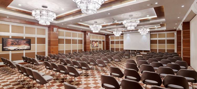 库萨达斯希尔顿逸林酒店(DoubleTree by Hilton Kusadasi)图片