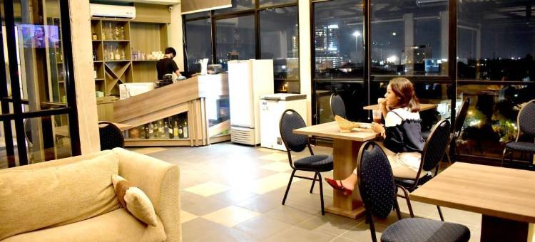 三宝垄阿鲁曼新邦利马酒店(Hotel Aruuman Simpanglima Semarang)图片