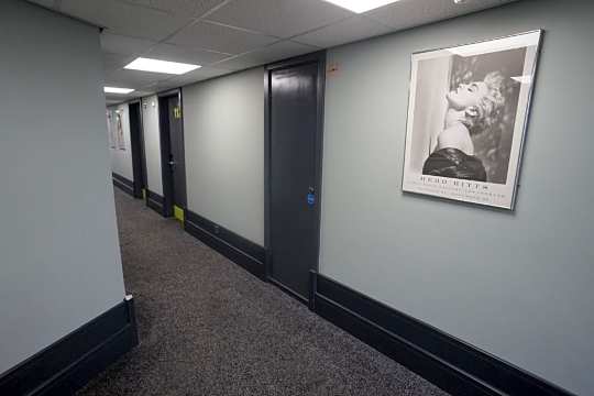 Damon’s Hotel Over view