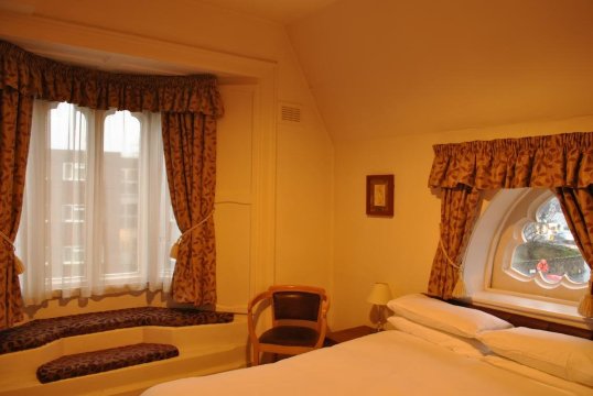 The Lemon Tree Over view