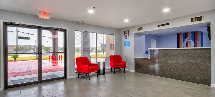 德克萨斯德克萨斯城 6 号开间(Studio 6 Texas City, TX)图片