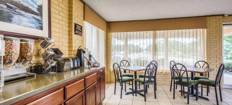 阿肯色贝茨维尔温德姆戴斯酒店(Days Inn by Wyndham Batesville AR)图片