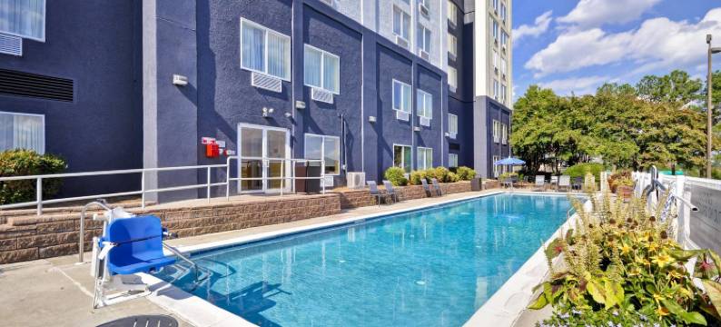 亚特兰大维宁斯/广场万枫套房酒店(Fairfield Inn & Suites Atlanta Vinings/Galleria)图片