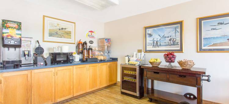 贝德福德温德姆速8酒店(Super 8 by Wyndham Bedford)图片