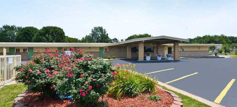 艾奥拉美洲最佳价值酒店(Americas Best Value Inn Iola)图片