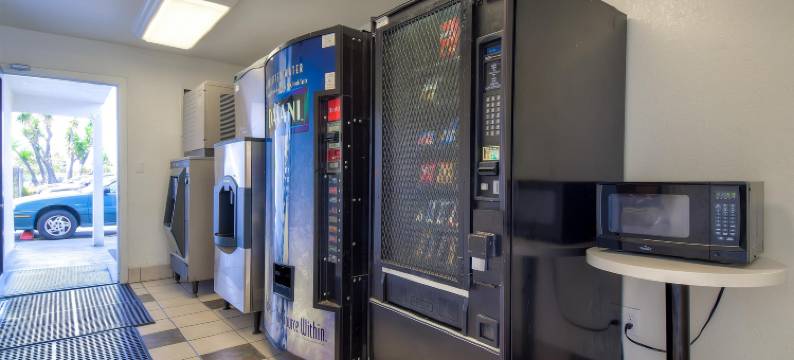 威斯敏斯特南6号汽车旅馆 - 长滩区(Motel 6 Westminster, CA - South - Long Beach Area)图片