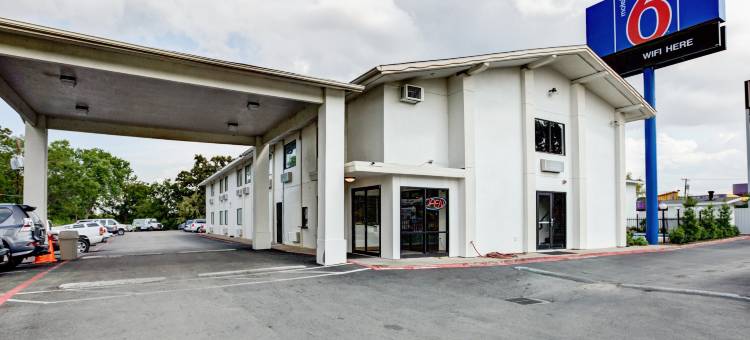 达拉斯南部6号汽车旅馆(Motel 6 Dallas, TX - South)图片