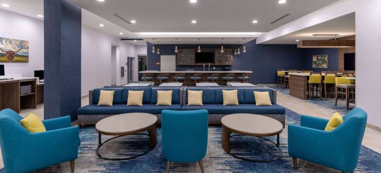 靠近卡拉哈里的拉昆塔温德姆酒店套房(由温汉姆提供服务)(La Quinta Inn & Suites by Wyndham Round Rock Near Kalahari)图片