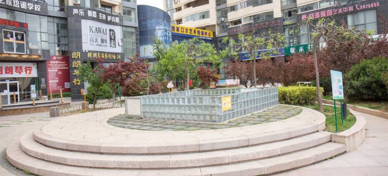 月半湾复式海景民宿(海峰路分店)图片