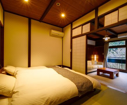 Shirakabeso Hotel Overview